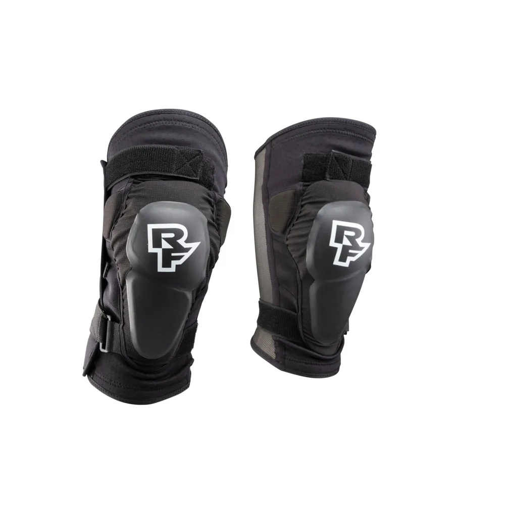 uPRISE Bikes Race Face Roam Knee Guards - Stealth | Price match, 365 day return s, 18-Month Warranty, Finance Available & Free UK Delivery