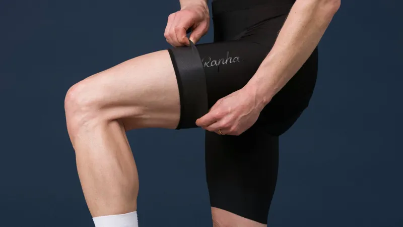 Rapha Core Men's Bib Shorts - Black/White-6