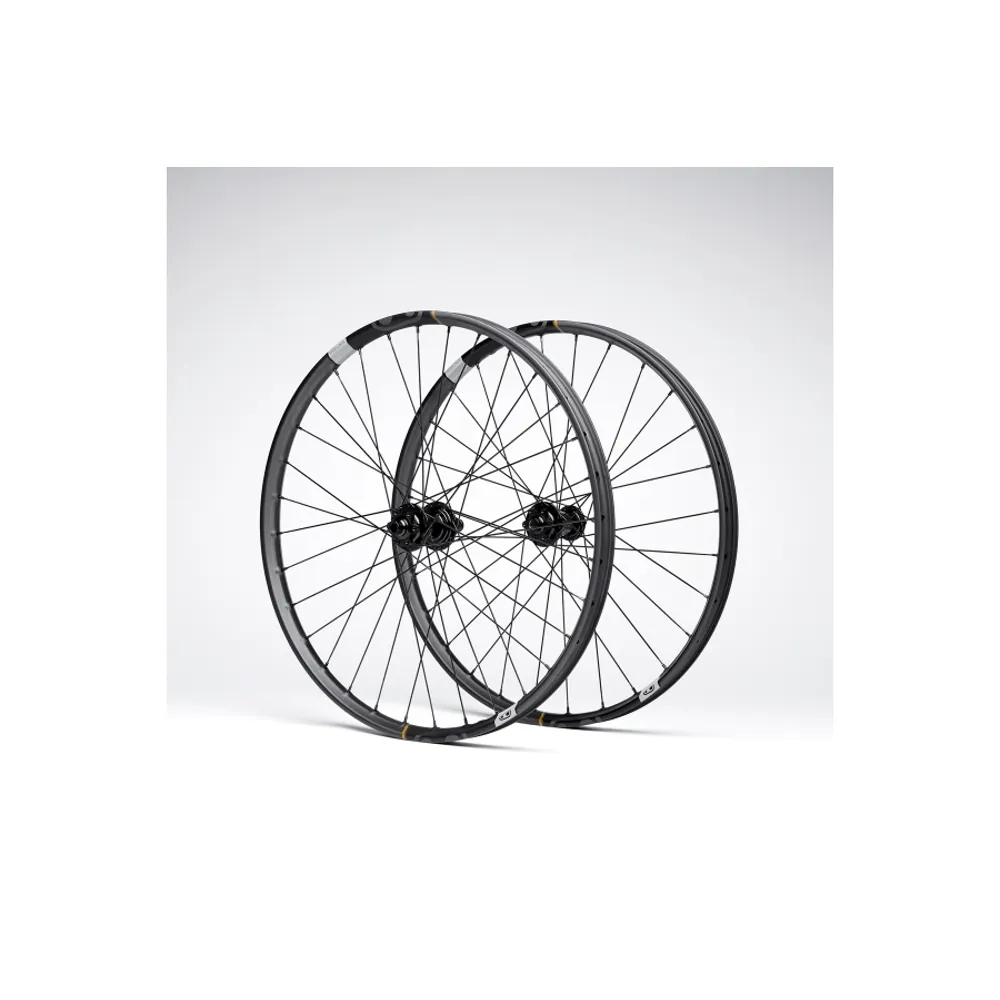 uPRISE Bikes Crank Brothers Synthesis DH11 i9 Hydra Hub 29er Boost MTB Wheelset | Price match, 365 day return s, 18-Month Warranty, Finance Available & Free UK Delivery