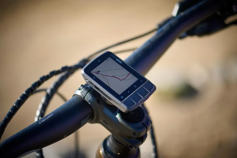 Giant Dash M200 GPS Cycling Computer-4