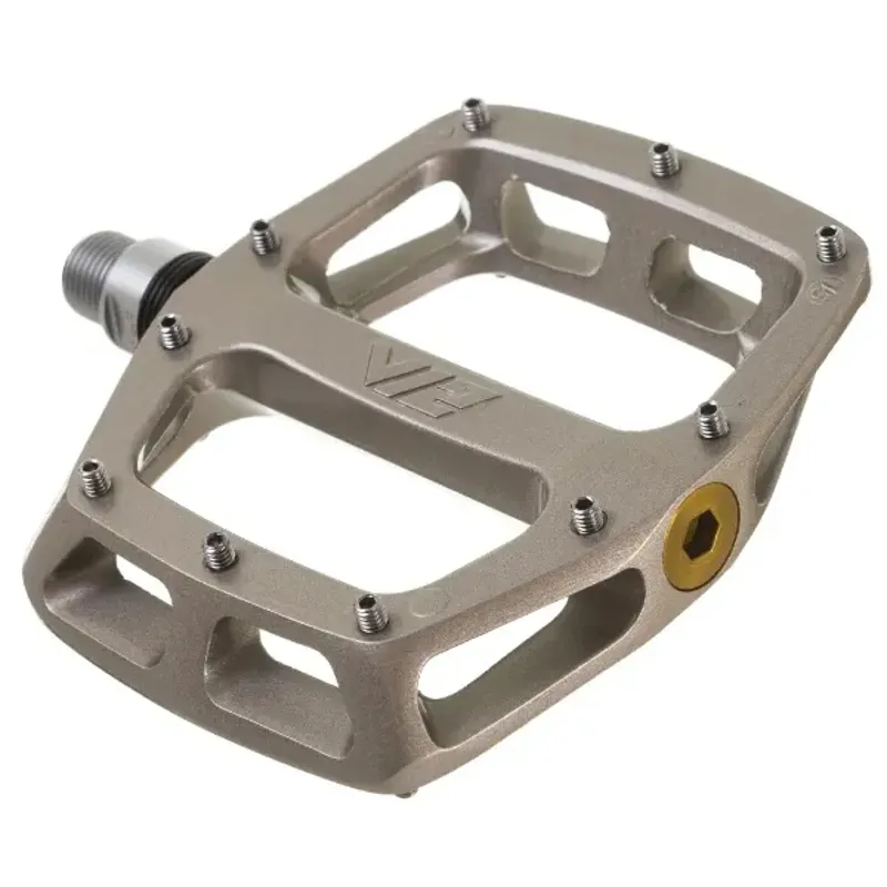 DMR V12 Magnesium Flat MTB Pedals - Grey