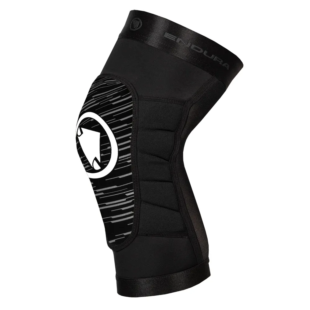 uPRISE Bikes Endura SingleTrack Lite II Knee Protectors - Black | Price match, 365 day return s, 18-Month Warranty, Finance Available & Free UK Delivery