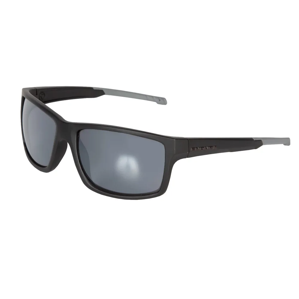 uPRISE Bikes Endura Hummvee Glasses - Black | Price match, 365 day return s, 18-Month Warranty, Finance Available & Free UK Delivery