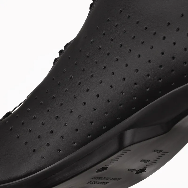 Fizik Vento Omna Road Shoes - Black-4