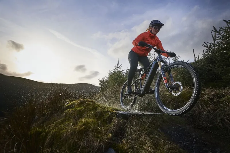 Madison Flux 3L Waterproof Women's Jacket - Magma Red-8