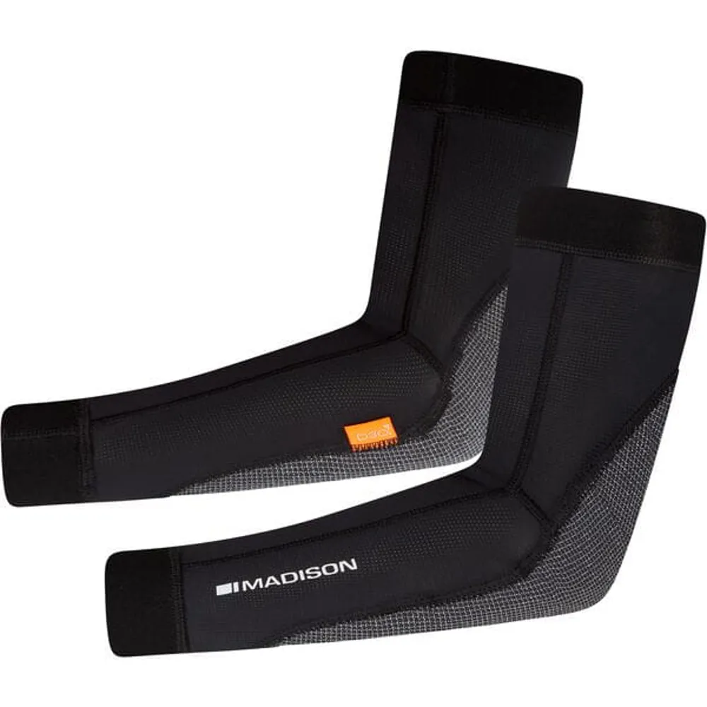 uPRISE Bikes Madison Flux D30 Arm Pads - Black | Price match, 365 day return s, 18-Month Warranty, Finance Available & Free UK Delivery