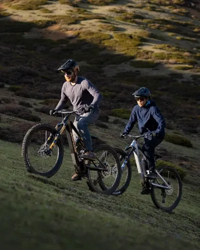 Amflow PL climbing on technical terrain