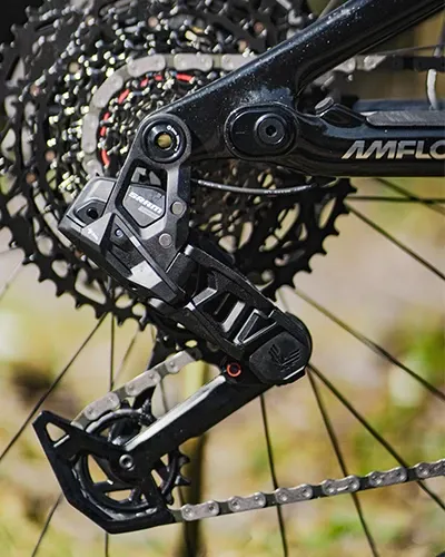 Amflow PX Carbon detail showing SRAM Transmission derailleur wired in to the main battery