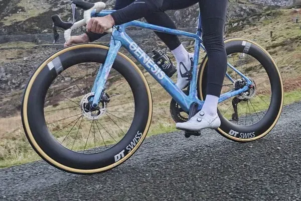 DT Swiss road bike wheelset detail descending
