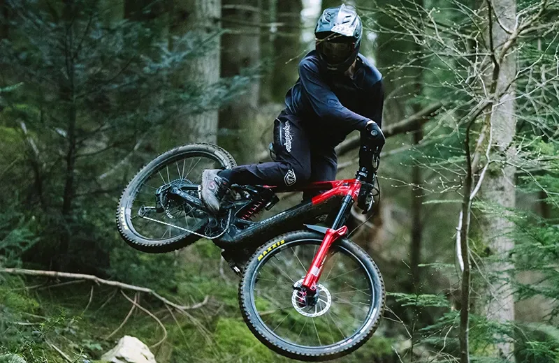 Forbidden Dreadnought E whip jump