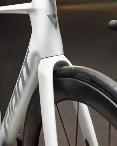 Giant Propel carbon fork tyre clearance