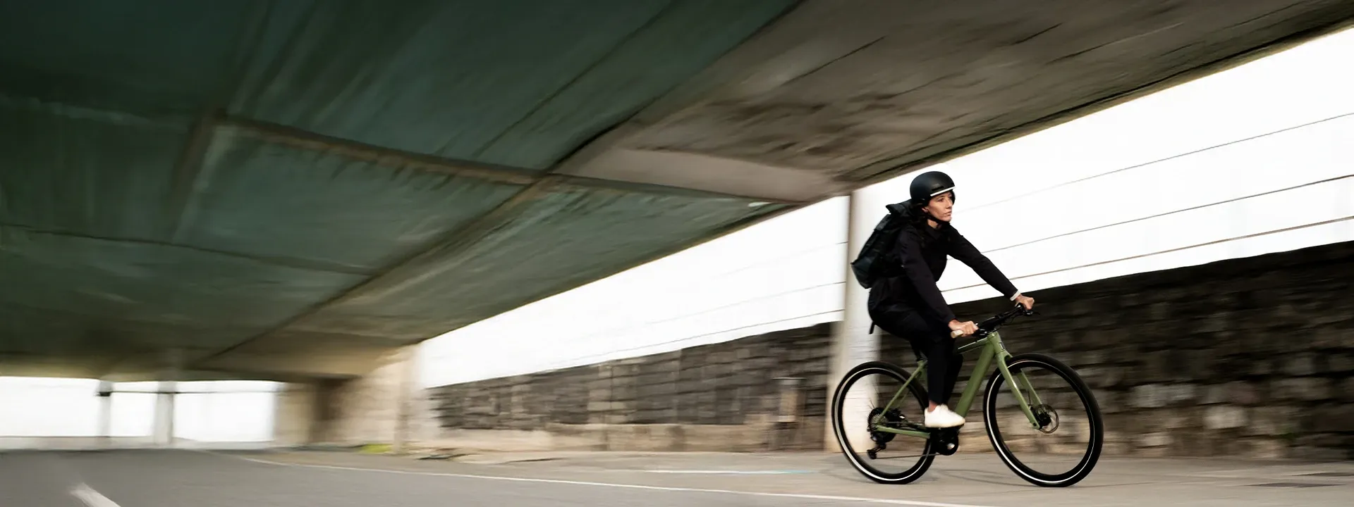 Urban and commuter bike helmets for city riding and everyday travel