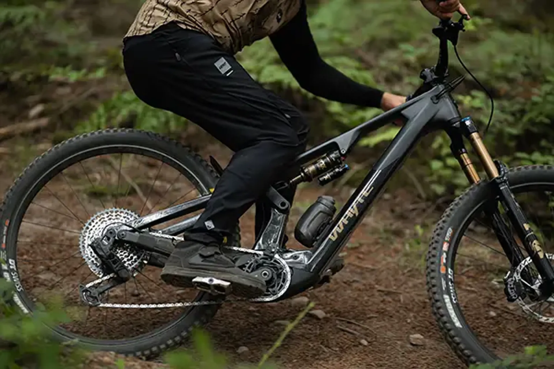 Whyte Karve RSX frame, motor and rear suspension detail