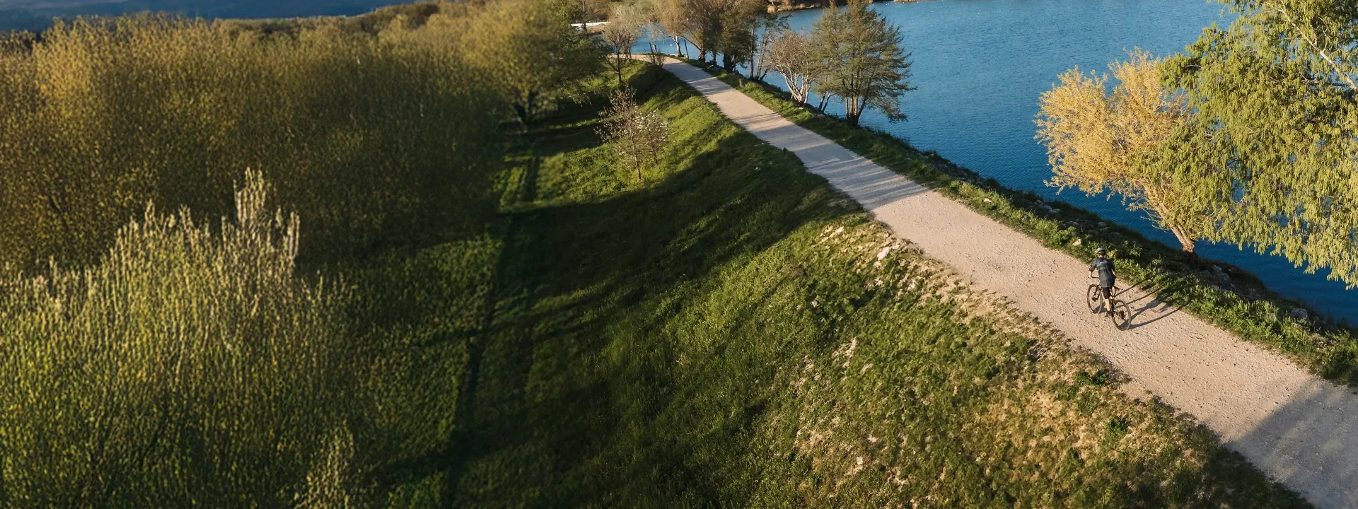 Rigid mountain bike on mixed-terrain trail
