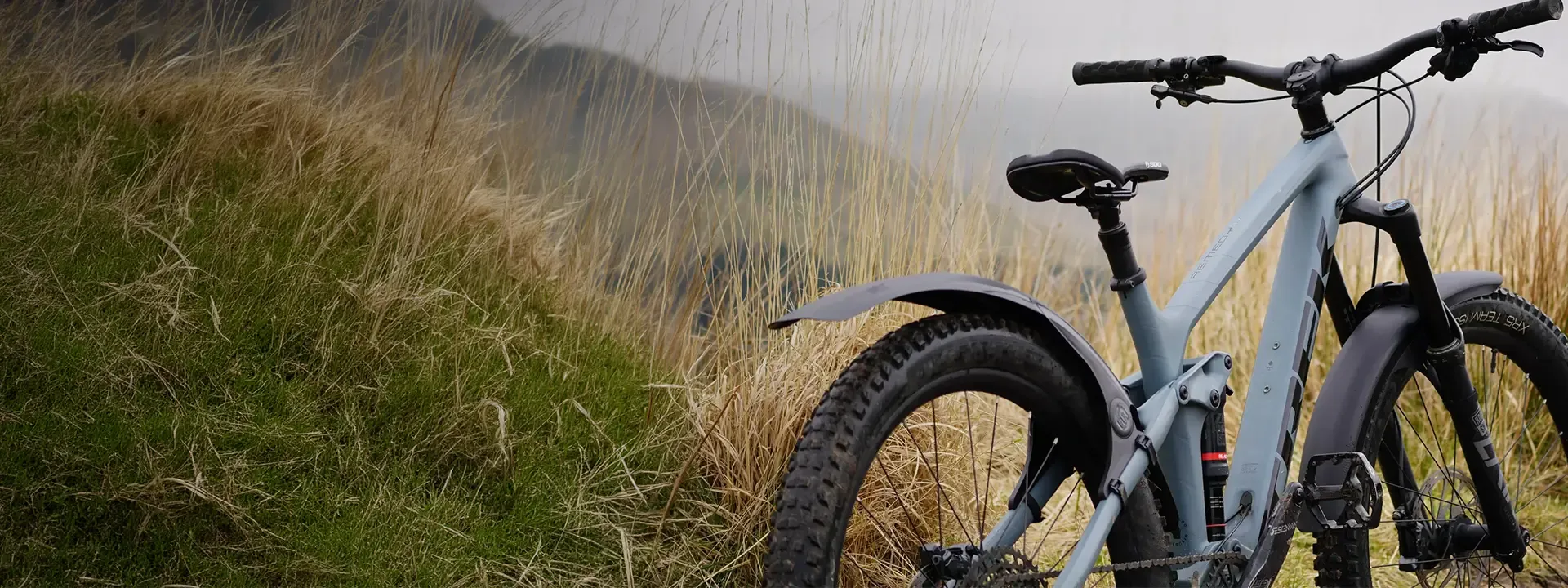 Bike fitted with front and rear mudguards for wet-weather riding