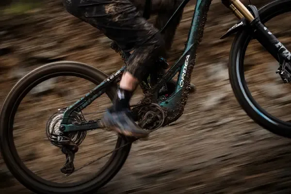 Orbea Wild LT riding uphill Avinox motor integration detail