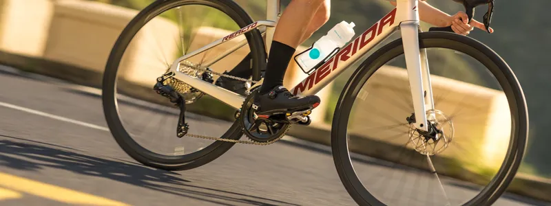 Riding with clipless road pedals on a Merida road bike