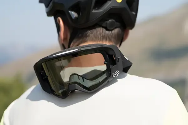 Cycling eyewear and goggles for trail and road riding