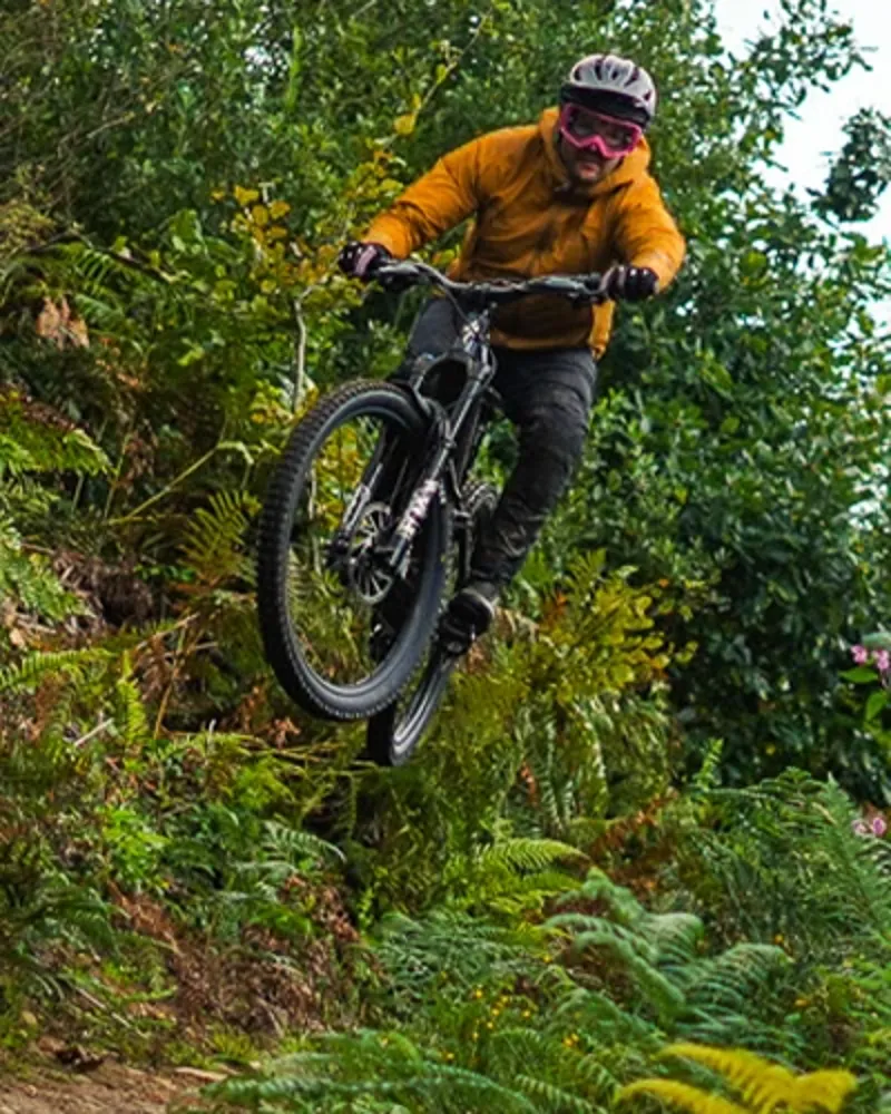 Turbo Levo jumping on trail