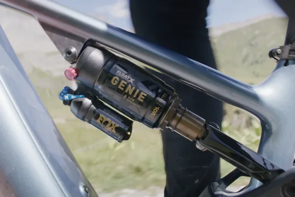 GENIE suspension technology on Specialized Turbo Levo