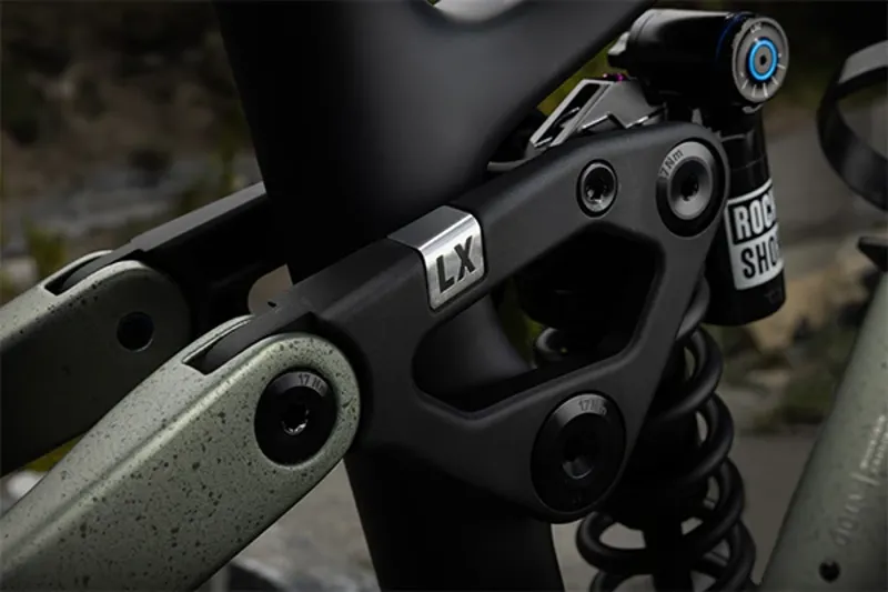 Trek Fuel+ LX Linkage showing configuration change for different wheels and travel