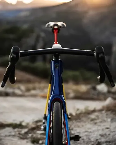 Close-up of the Trek Madone integrated handlebar and stem