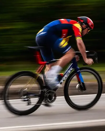 Trek Madone rider sprinting from the saddle