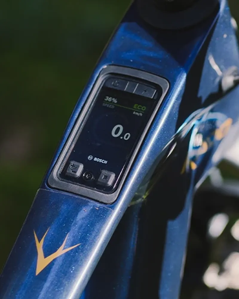 Whyte Kado RSX top tube with Bosch Kiox Display