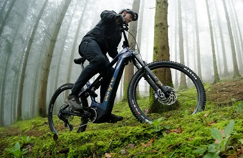 Whyte Kado climbing with usable Bosch CX motor power