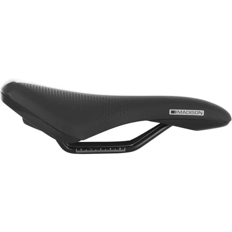 Madison Roam Junior Saddle - 135mm x 245mm - Black-1