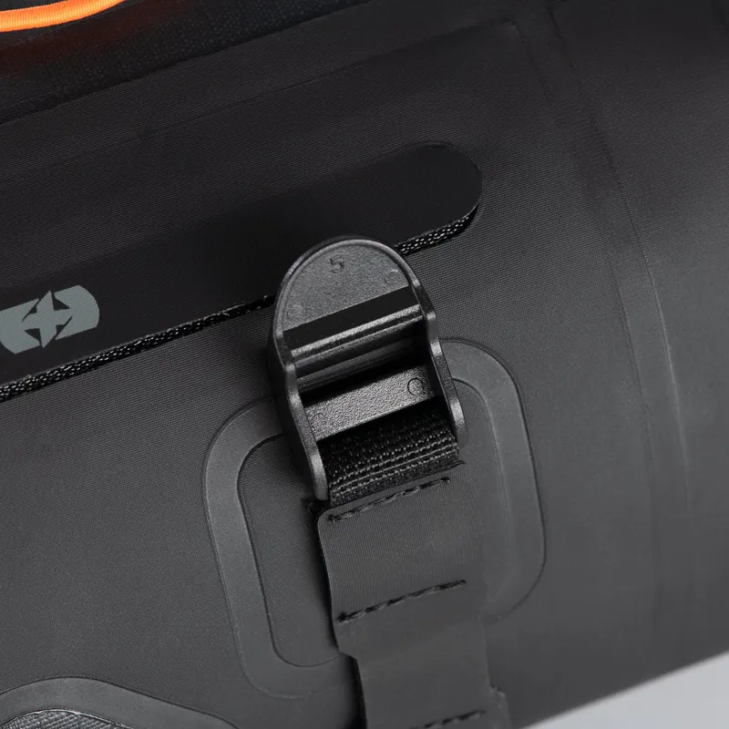 Oxford Aqua Evo Adventure 9 Litre Handlebar Pack - Black-7