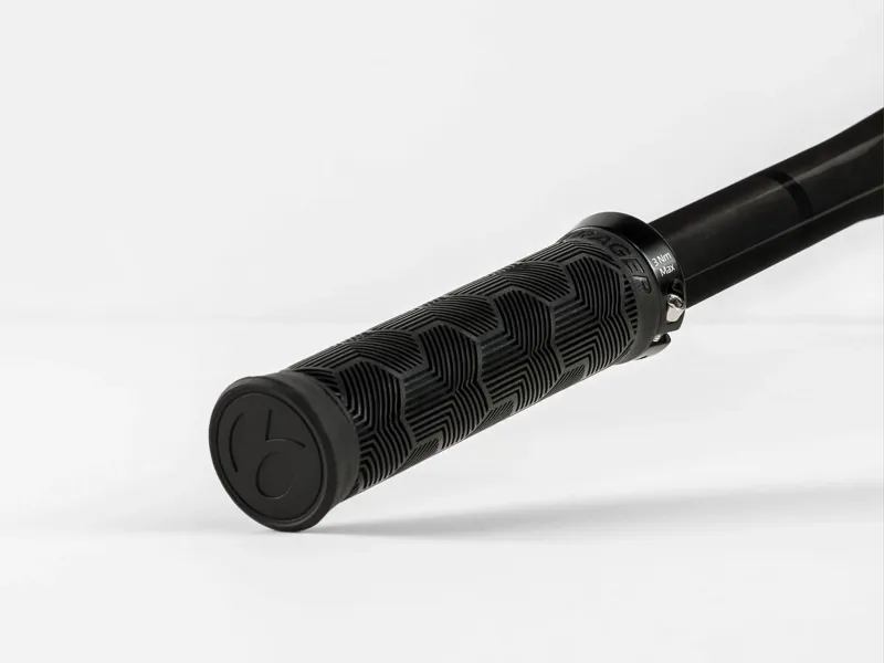 Bontrager XR Trail Elite Lock-On MTB Grips 130mm - Black-1