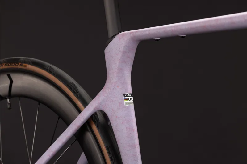 Cube Agree C:62 Race 2027 Carbon Road Bike - Lilacfibre/Black-5