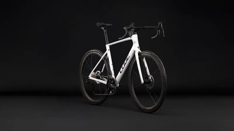 Cube Attain C 62 SLX 2027 Carbon Endurance Road Bike - Metallic White-7