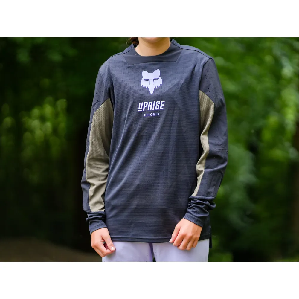 uPRISE Bikes Fox Clothing Fox Defend Uprise Women's Long Sleeve MTB Jersey - Park Black | Price match, 365 day return s, 18-Month Warranty, Finance Available & Free UK Delivery
