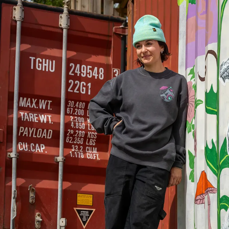 Burgtec Desert Queen Faded Sweater - Black-8