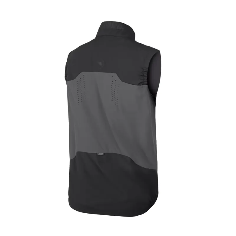 Endura MT500 Spray Men's Waterproof Gilet - Black-1