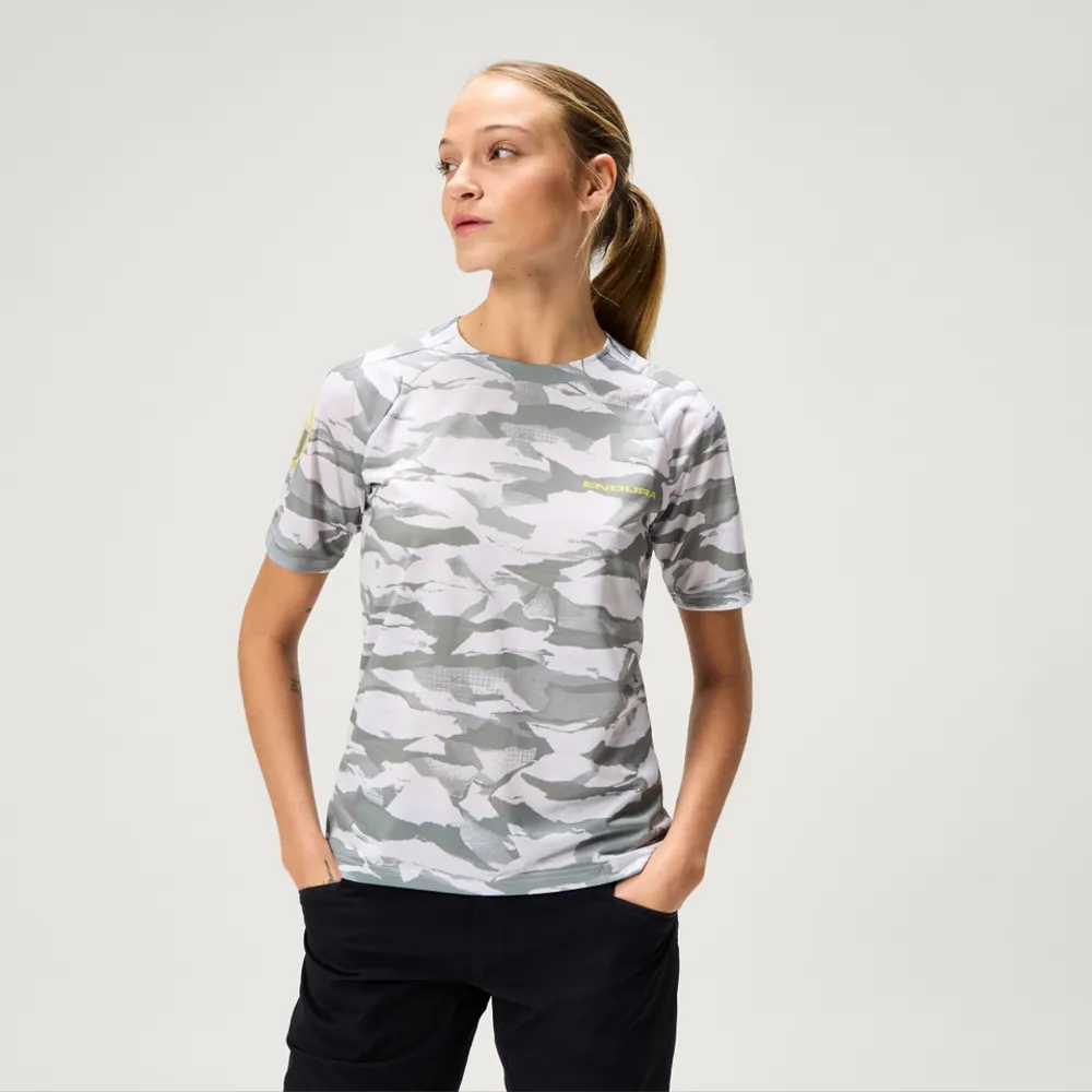 uPRISE Bikes Endura Mountain Camo LTD Print Women's Short Sleeve Jersey - Haar Grey | Price match, 365 day return s, 18-Month Warranty, Finance Available & Free UK Delivery
