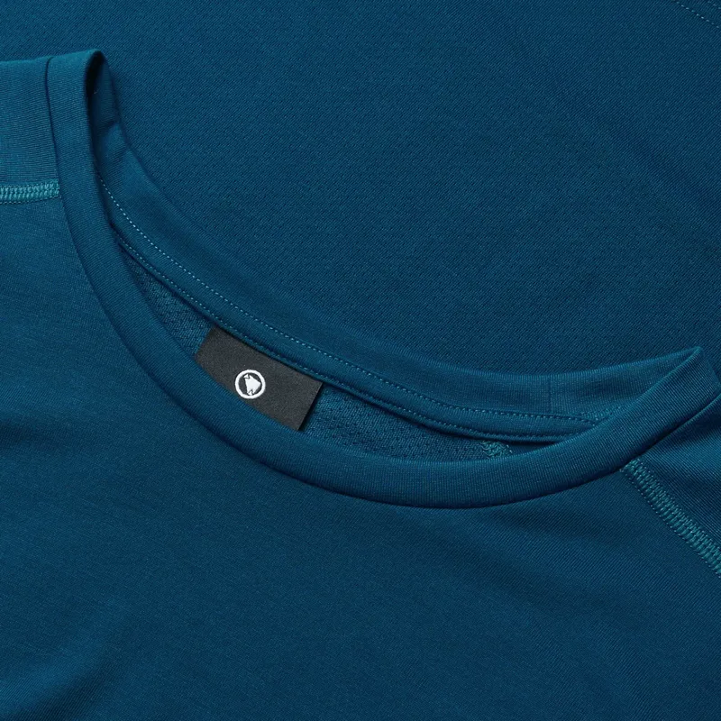 Endura Loop Men's Long Sleeve Tech Tee - Barra Blue-2