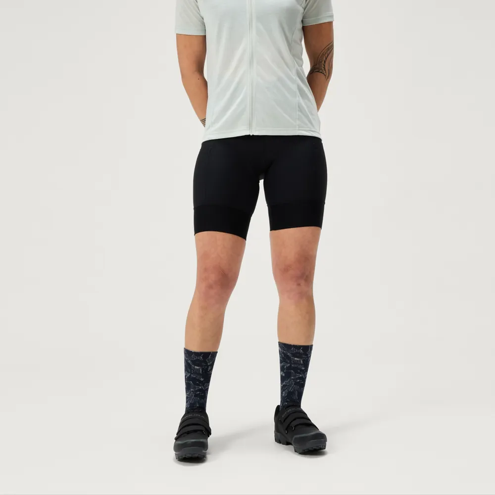 uPRISE Bikes Endura Loop Waist Women's Lycra Shorts - Black | Price match, 365 day return s, 18-Month Warranty, Finance Available & Free UK Delivery