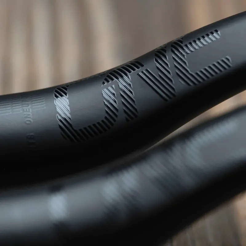 One Up Carbon MTB Handlebar - 800mm x 35mm-4