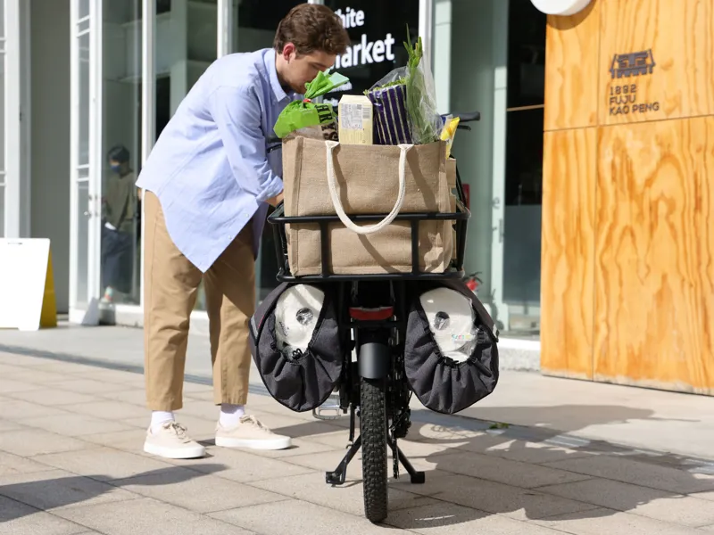 Momentum Pakyak E+ Pannier Bag - Black-2