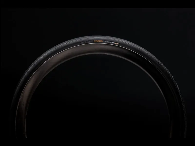 Giant Gavia Fondo 0 Road Tyre - Black-2