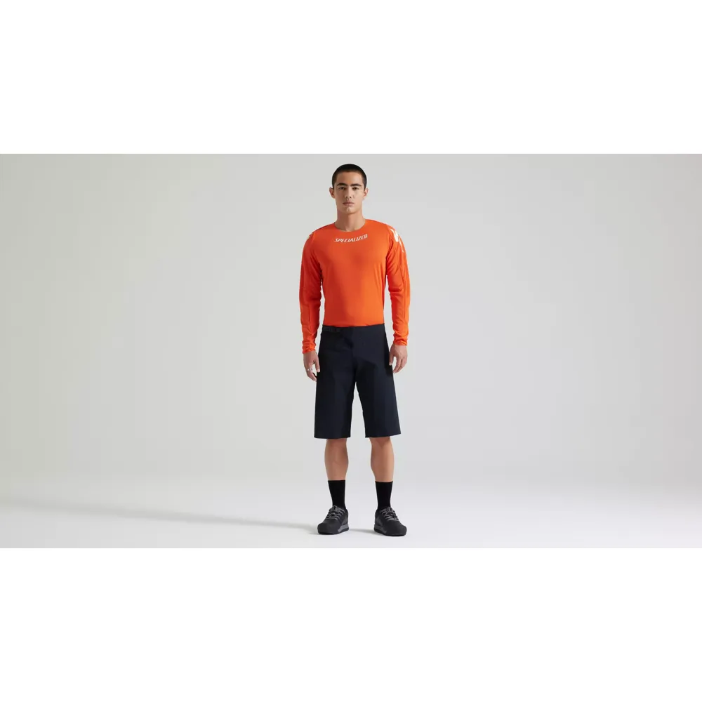 uPRISE Bikes Specialized Gravity Men's Baggy Shorts - Black/Black | Price match, 365 day return s, 18-Month Warranty, Finance Available & Free UK Delivery