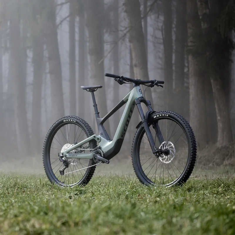 Scott Voltage eRIDE 910 2025 Carbon Electric Full Suspension MTB-2