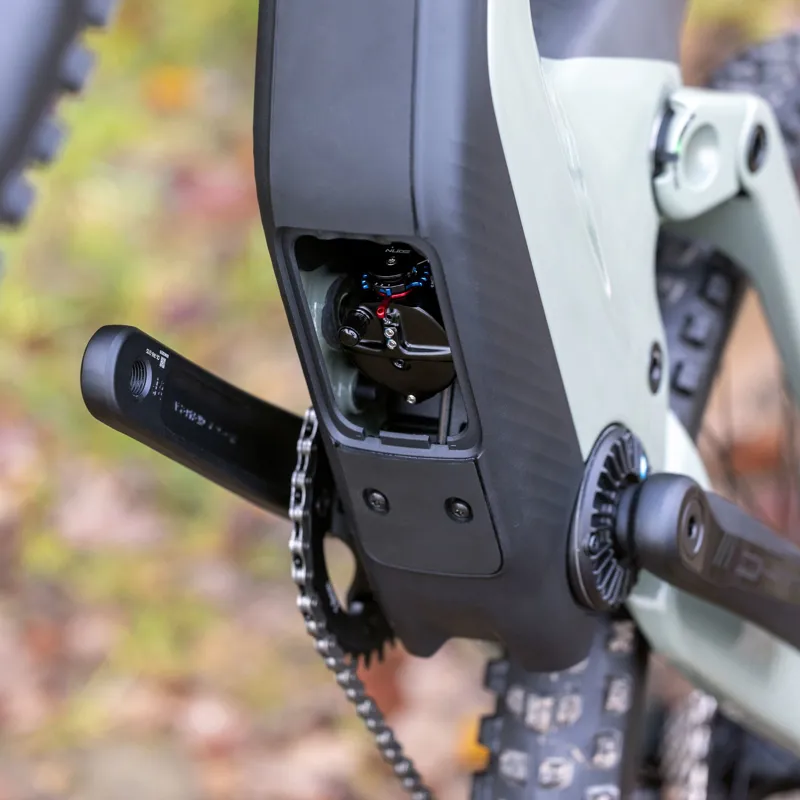 Scott Voltage eRIDE 910 2025 Carbon Electric Full Suspension MTB-3