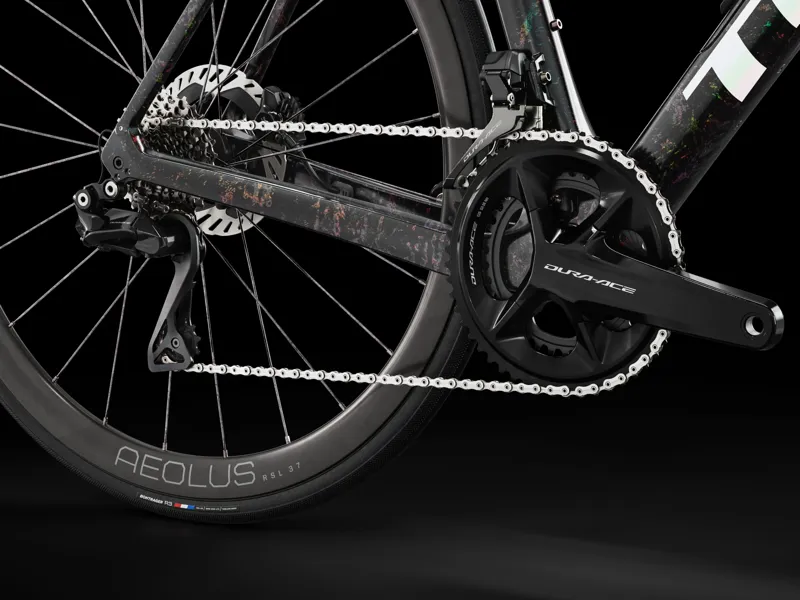 Trek Domane SLR 9 Gen 4 2025 Endurance Road Bike - Carbon Smoke-3