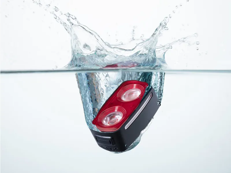 Giant Recon TL 200 Rear Light Black-3