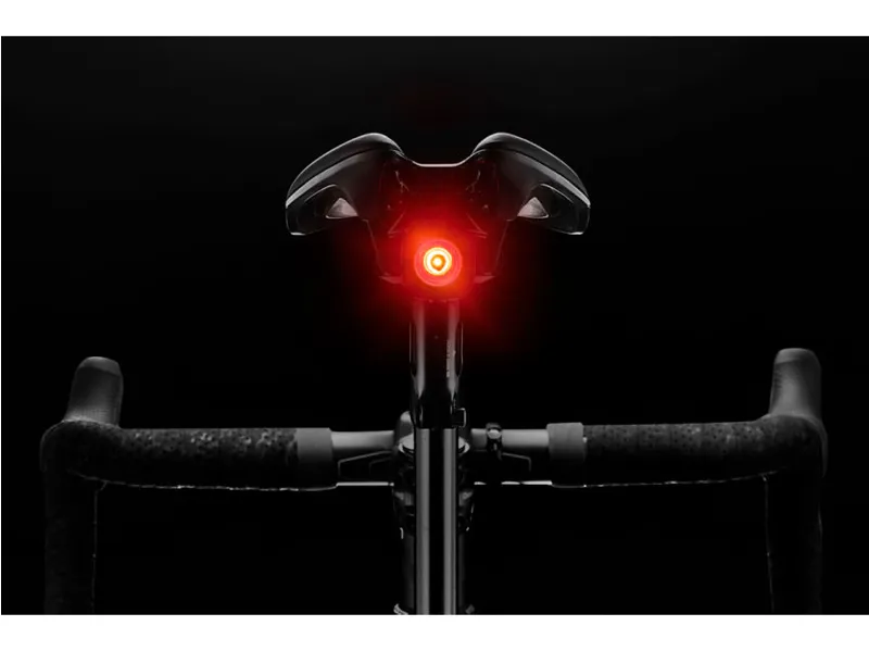 Giant Recon TL 100 Rear Light - Black-1