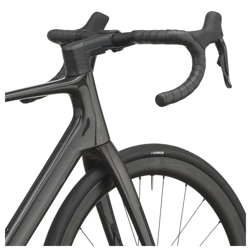 Scott Addict 20 2027 Carbon Endurance Road Bike - Carbon Black-6